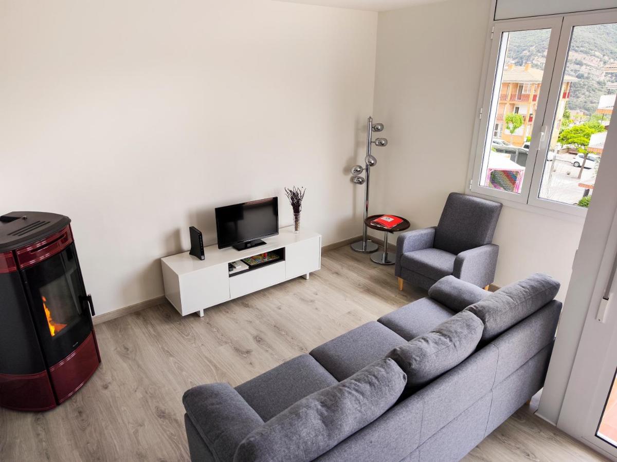 Sant Jordi de Cercs Apartamento Rural En El Bergueda "Lluis & Antonia" A Ac מראה חיצוני תמונה